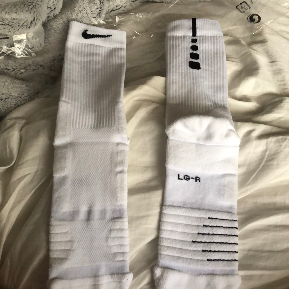 White and Black Nike Elite Socks - Picture 3 of 3